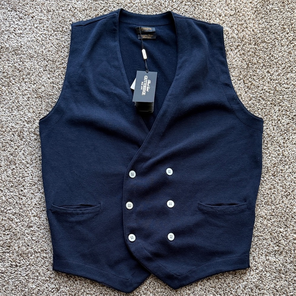 Men's Navy V-Neck Sweater Vest